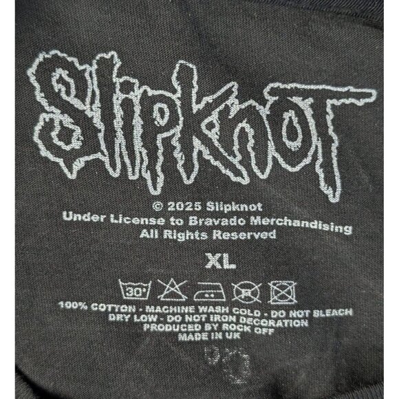 Slipknot T-shirt Size XL Short Sleeve Heavy Metal Black Hot Topic Red Masks - Picture 3 of 3